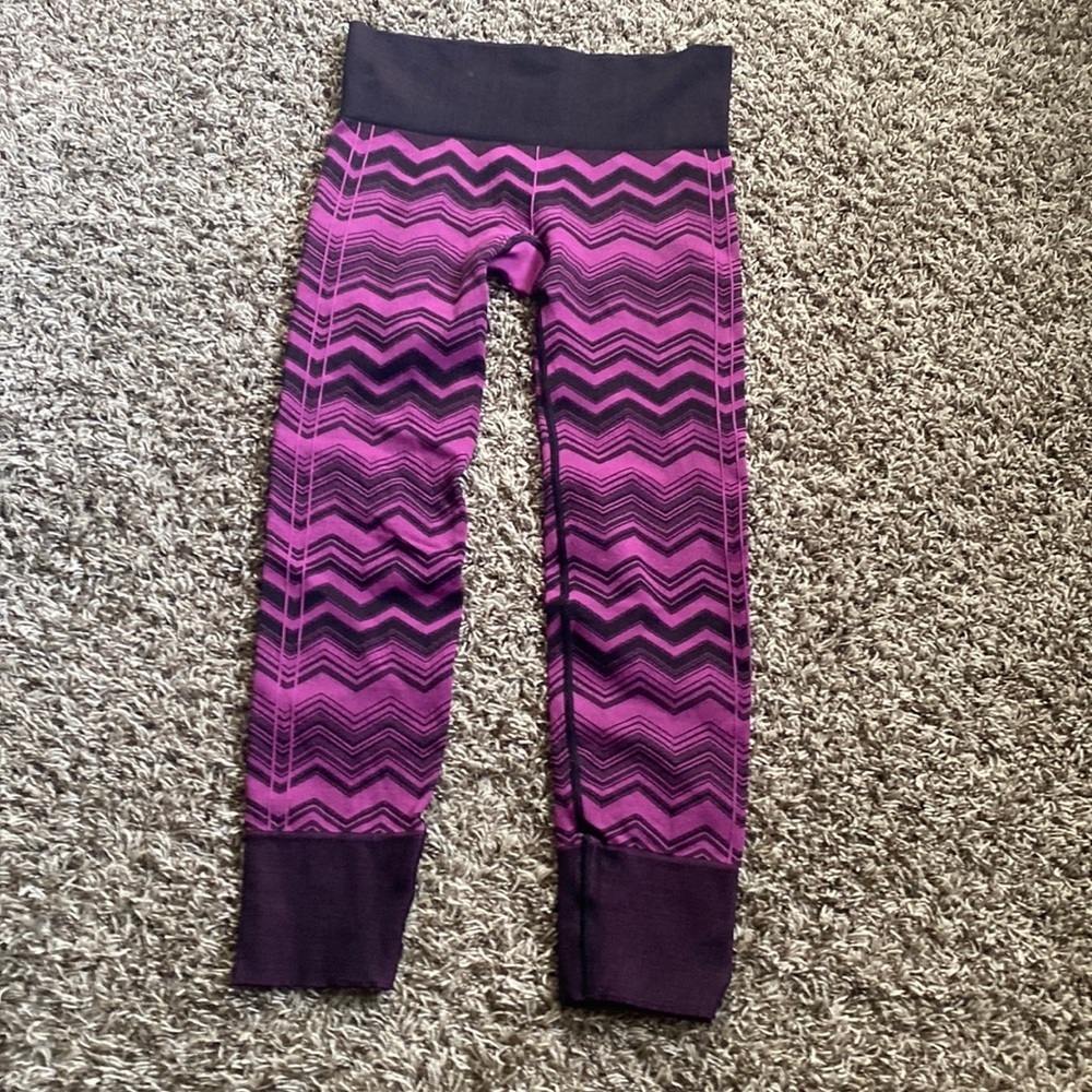 𝅺LULULEMON Geometric Chevron Print Purple Pink Workout Leggings Size 6